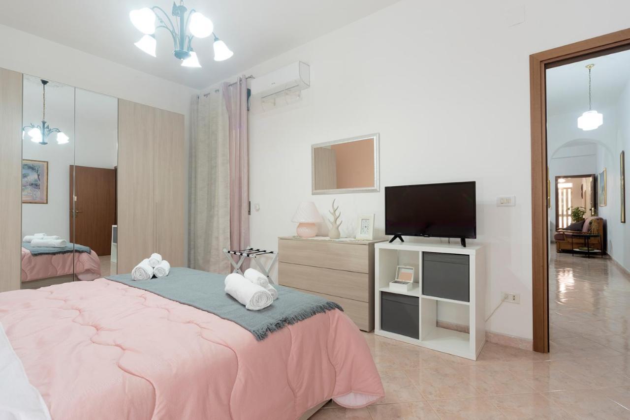 Nina Home - Selfcheck-In Canicattini Bagni Esterno foto