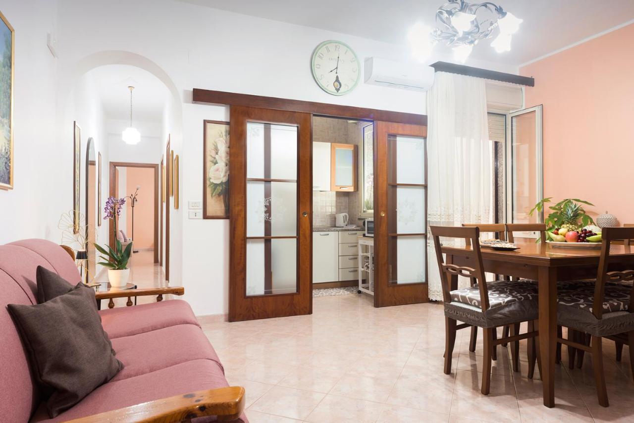 Nina Home - Selfcheck-In Canicattini Bagni Esterno foto